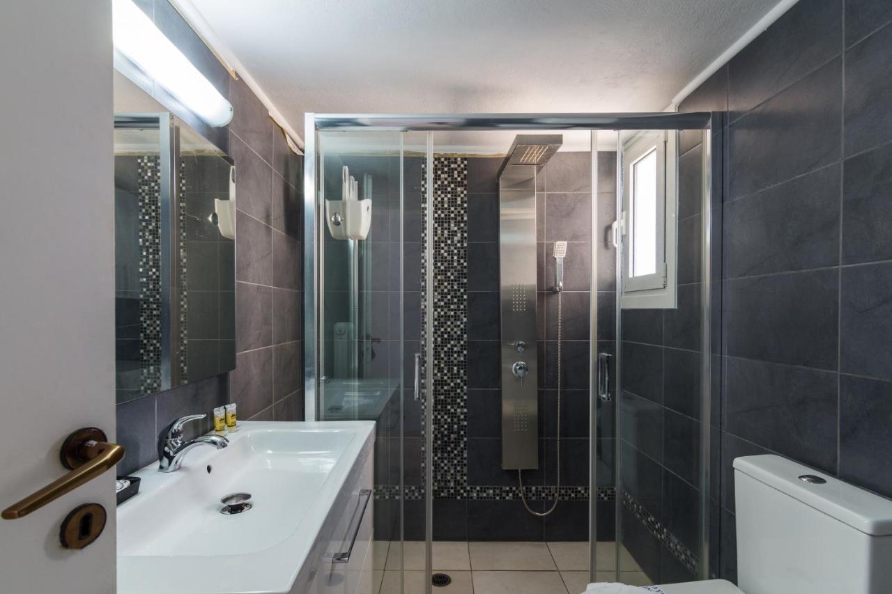 Spacious And Modern Flat For 4 Athens Exterior photo
